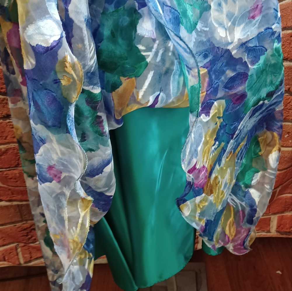 VINTAGE DRESS - Picture 7 of 9